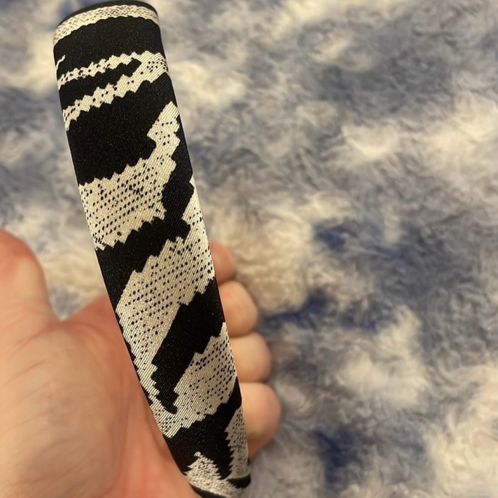 Fendi Headband - Picture 4 of 12